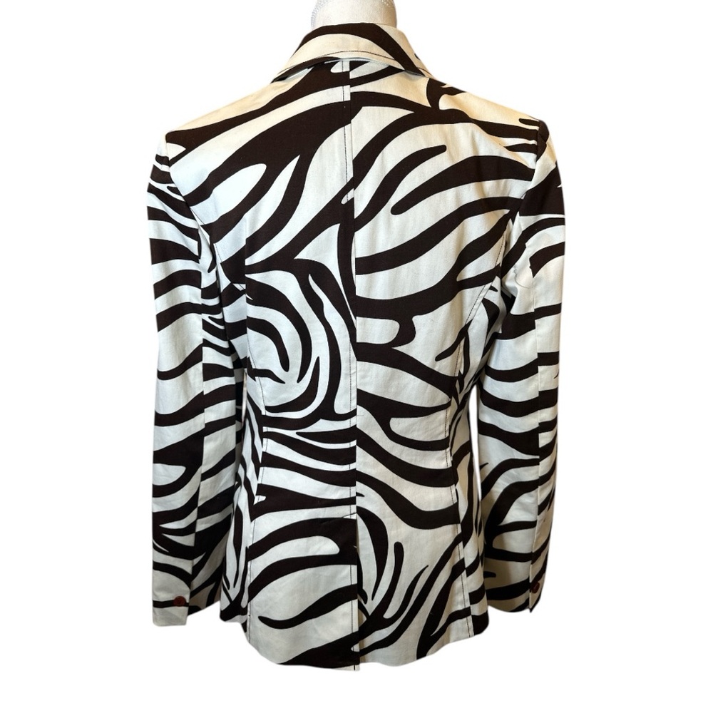 Essentials Brown and White Blazer with Zebra Print - Picture 7 of 13